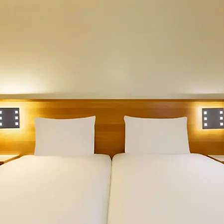 Stg Hotel Oxford Street - Formerly St Giles London Hotel-3